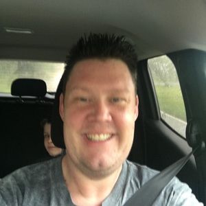 Meet your Posher, Joshua